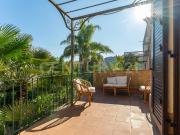 Villa con giardino in contrada arcile 1, Augusta