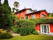 Villa con giardino in ss33 del sempione 14, Arona