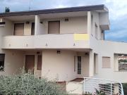 Villa con giardino in via brucicci, Ortona