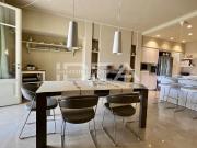 Villa con giardino in via della billona, Lucca