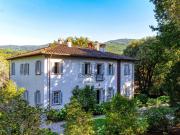 Villa con giardino in via della chiesa vii 351, Lucca