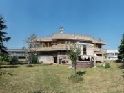 Villa con giardino in via ponte asse 25, Lavagno