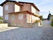 Villa con giardino in via provinciale per coreglia,...