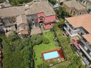 Villa con giardino in via scalilla 42, Catania