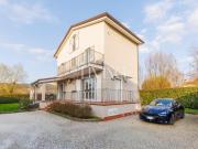 Villa con giardino, Lucca san macario in piano