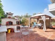 Villa con giardino, Massa marina di