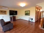 Villa con giardino, Ortonovo dogana