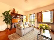 Villa con giardino, Pomarance montecerboli