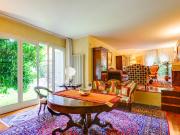 Villa con giardino, San Giuliano Terme asciano