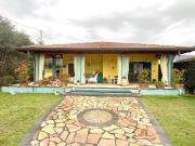 Villa con giardino, Seravezza querceta