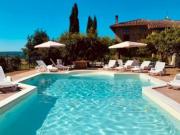 VILLA CON GRANDE PARCO IN ZONA CASTIGLIONE DEL LAGO