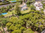 Villa con parcela de más de 4000m2 en el corazón del...