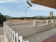 Villa con piscina y jardín en Mar de Cristal – ¡a solo...