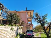 Villa in vendita a Caprarola