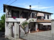 Villa con terrazzo a Castelletto Monferrato