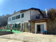 Villa bifamiliare in vendita a Dolceacqua