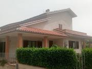 Villa in vendita a Fabriano, Borgo Nuovo