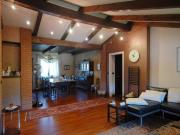 Villa con tre appartamenti e giardino 610m² Monchiero