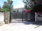 Villa construida en 1987 en una bonita zona residencial...