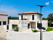 Villa contemporaine 143 m2 avec piscine