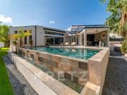 Villa contemporaine aux prestations haut de gamme
