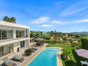 Villa contemporaine avec deux terrains constructibles