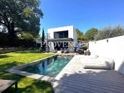 VILLA CONTEMPORAINE AVEC PISCINE VILLA CONTEMPORAINE AVEC PISCINE