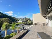 Villa contemporaine avec piscine et vue sur l'Estérel