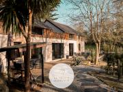 Villa contemporaine avec piscine intérieure À 500 m de...