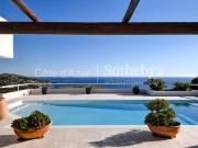 Villa contemporaine avec vue mer panoramique à vendre à...