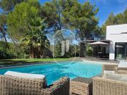 Villa contemporaine de 200 m² sur les Hauts de Nîmes sur...