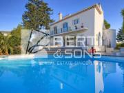 Villa contemporaine de prestige 300m² Adresse...