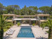 Villa contemporaine de prestige en domaine privé – Saint...