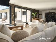Villa contemporaine de rêve à Nîmes proposée par Corinne...