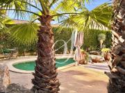 Villa contemporaine de type 4, trois chambres avec piscine