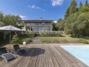 Villa contemporaine d'exception avec vue panoramique...