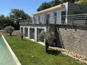 Villa contemporaine en position dominante 200m²...