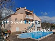 Villa Contemporaine Recente Surmontee De Son Pigeonnier...