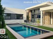 VILLA CONTEMPORAINE, SECTEUR CALME ET PRISÉ À 10 MN DES...