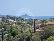 VILLA CONTEMPORAINE VUE DEGAGEE A VENDRE AUX ISSAMBRES