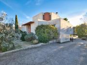 Villa d’architecte avec piscine sur 2 500 m² sans vis à...