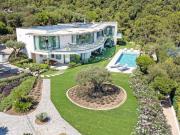 VILLA D’ARCHITECTE PROCHE DE LA PLAGE