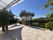 Villa d’environ 132m2, parcelle 1153m2, vue sur vignes...