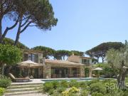 Villa d’Exception au Charme Authentique – Proche Centre...