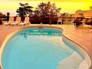 VILLA D’EXCEPTION AUX AVIRONS – 5 PIÈCES – PISCINE – VUE MER