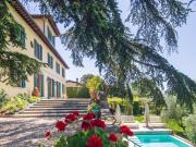 Villa da Sogno con Piscina, Parco e Torre Panoramica...