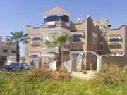 Villa dans les quartiers les plus chics de la ville de...