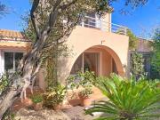 VILLA D'ARCHITECTE AVEC JARDIN