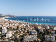 Villa d'architecte avec vue mer à vendre à Nice...