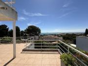 Villa d'architecte T5 avec pisicne et vue...